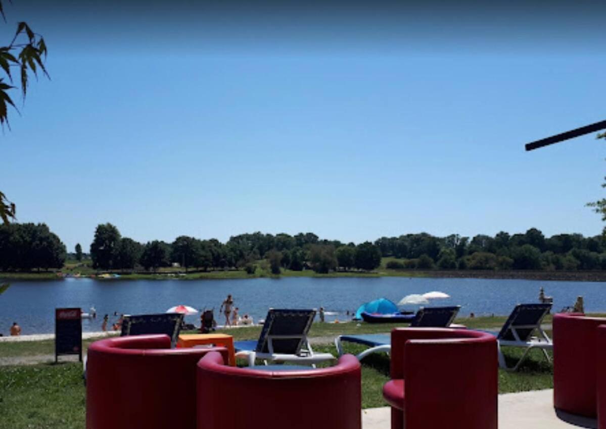Tranquille Vienne Gites A Chirac Dept Charente Εξωτερικό φωτογραφία